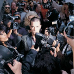 robbie_williams_life_thru_a_lens_-_limited_edition_cddvd